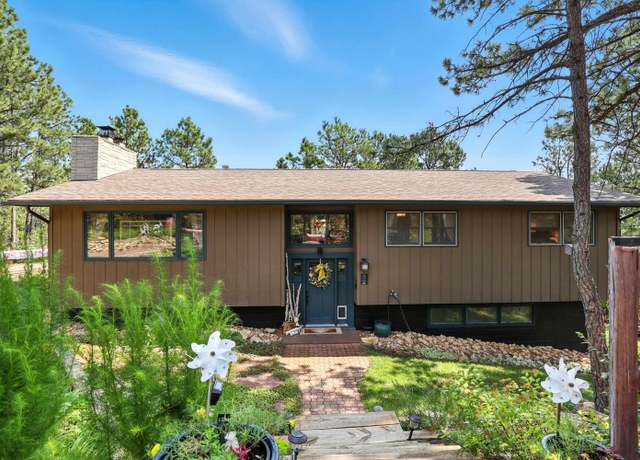 Property at 1123 Wildlife Rd, Rapid City, SD 57702, 4 beds, 3 baths