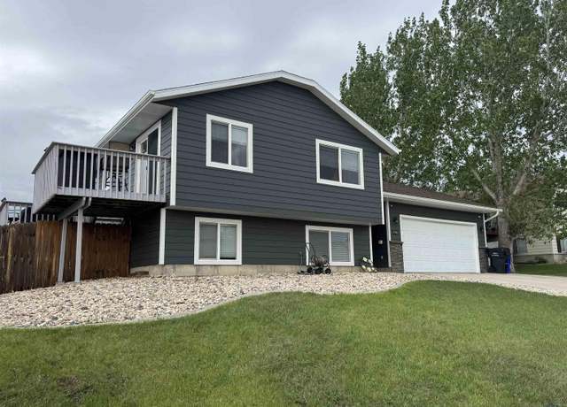 Property at 4906 Hansen Ln, Rapid City, SD 57703, 4 beds, 2 baths