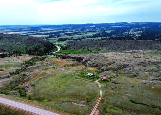 Property at 28017 Cascade Rd, Hot Springs, SD 57747, 4 beds, 2 baths
