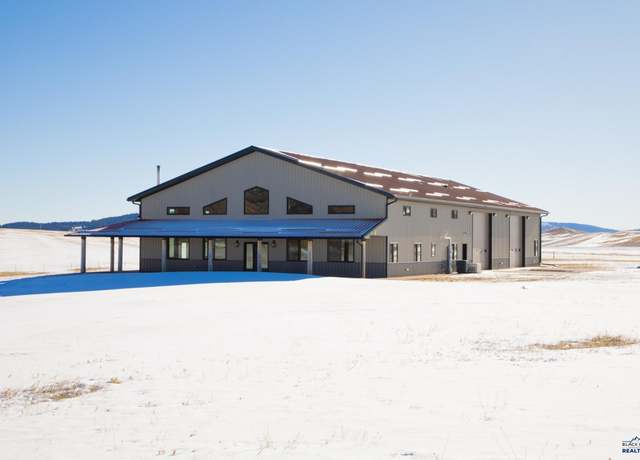 Property at 1790 Lookout Mtn, Spearfish, SD 57783, 2 beds, 3 baths