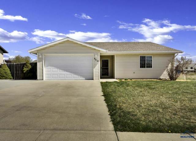 Property at 5214 Williams St, Rapid City, SD 57703, 3 beds, 2 baths