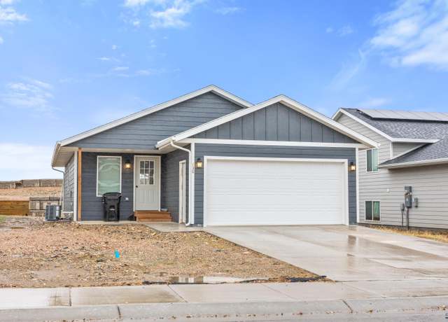 Property at 130 Diamond Ridge Blvd, Rapid City, SD 57703, 4 beds, 2 baths