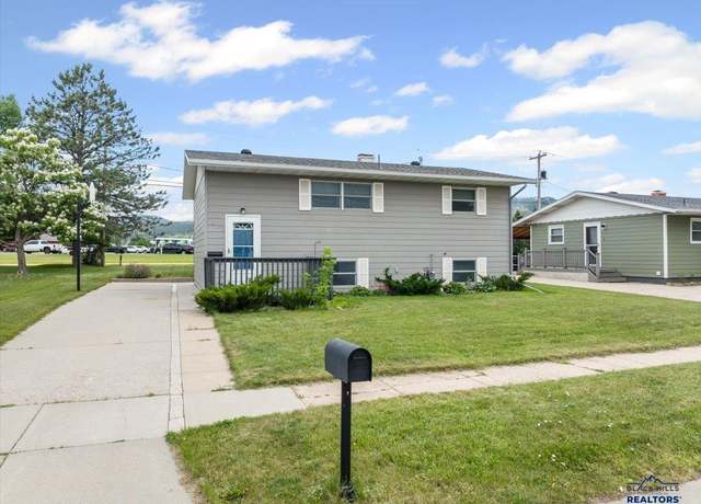 Property at 1932 Arizona, Sturgis, SD 57785, 4 beds, 2 baths
