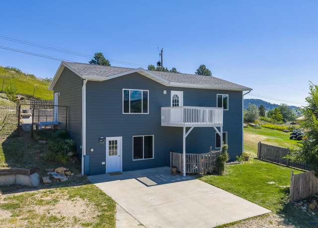 Property at 332 7th, Sturgis, SD 57785, 4 beds, 2 baths
