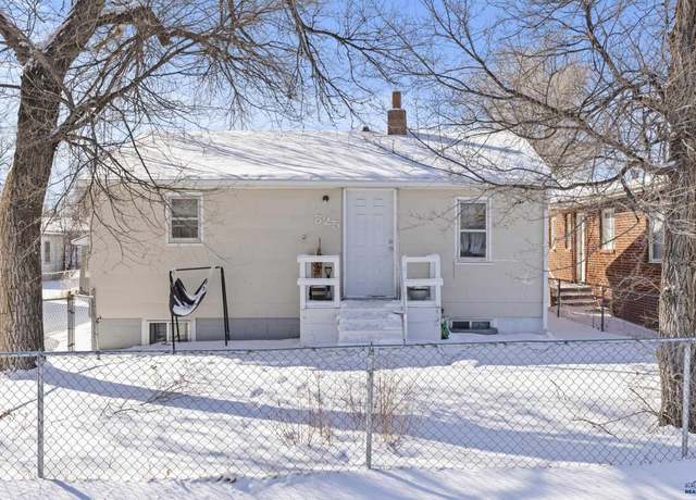 Property at 825 Holcomb Ave, Rapid City, SD 57701, 3 beds, 2 baths