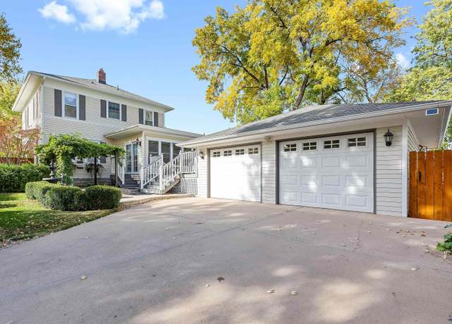 Property at 1120 West Blvd, Rapid City, SD 57701, 3 beds, 3.5 baths