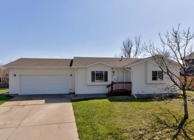 Property at 119 Soldier Field Ct, Rapid City, SD 57701, 4 beds, 2 baths