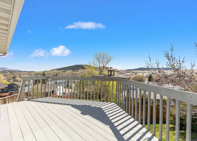 Property at 1613 Elk Ct, Sturgis, SD 57785, 4 beds, 3 baths