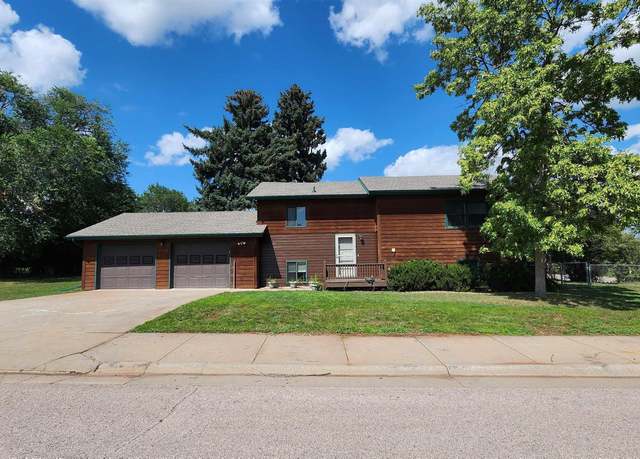 Property at 3628 Washington St, Rapid City, SD 57702, 4 beds, 3 baths