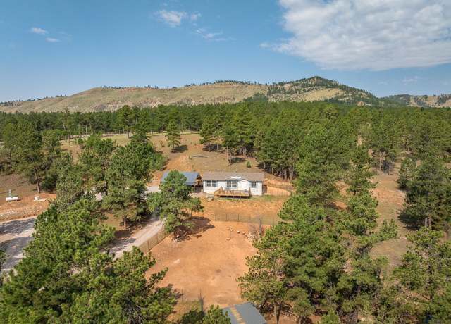 Property at 10209 Meadow Dr, Edgemont, SD 57735, 3 beds, 2 baths