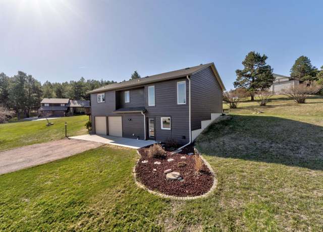 Property at 7497 Tanager Dr, Rapid City, SD 57702, 3 beds, 2 baths
