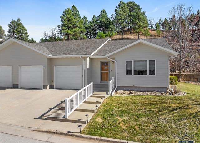 Property at 314 Cottage Hill Ln, Spearfish, SD 57783, 3 beds, 3 baths