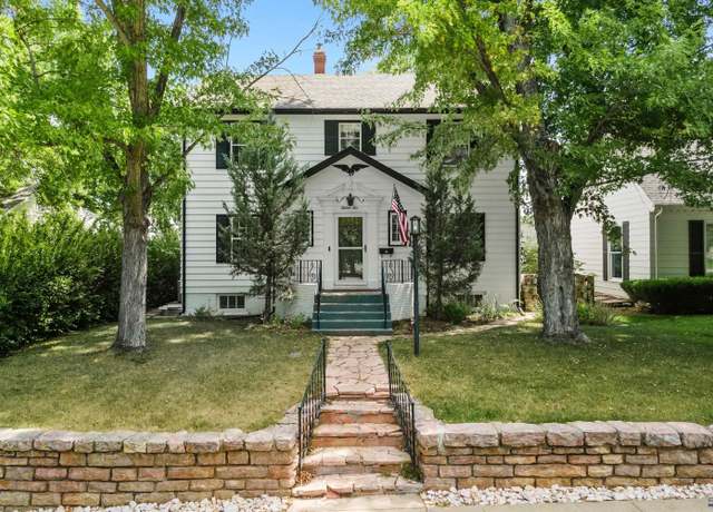 Property at 1510 West Blvd, Rapid City, SD 57701, 5 beds, 4.5 baths
