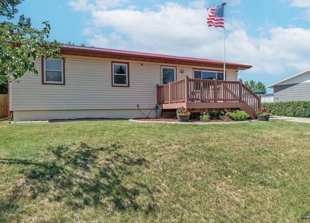 Property at 2613 Moose Dr, Sturgis, SD 57785, 4 beds, 2 baths