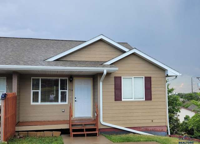 Property at 714 Joy Ave, Rapid City, SD 57701, 3 beds, 1 bath