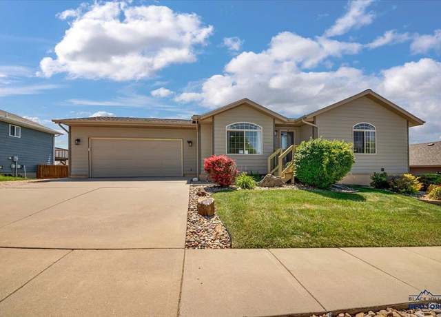 Property at 4533 Bozeman Cir, Rapid City, SD 57703, 3 beds, 2 baths