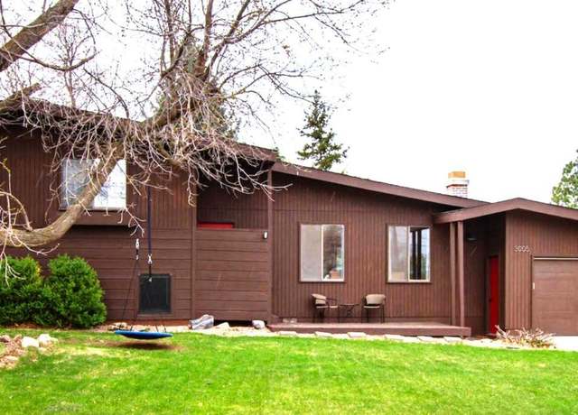 Property at 3005 Glenwood Dr, Rapid City, SD 57702, 4 beds, 3 baths