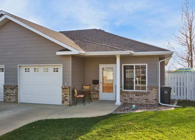 Property at 2424 Merlot Dr, Rapid City, SD 57702, 2 beds, 2 baths