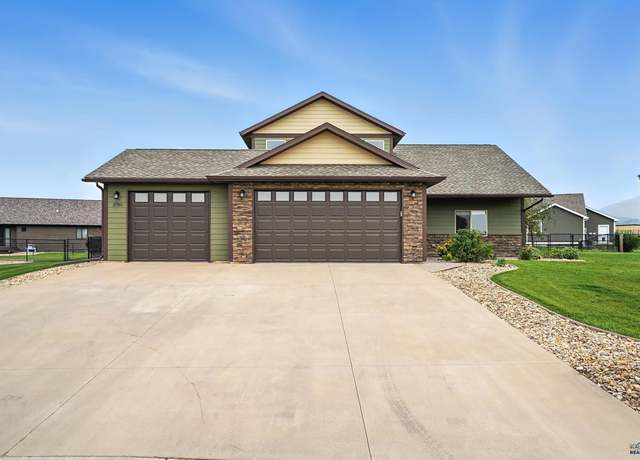 Property at 3785 Ward Ave, Spearfish, SD 57783, 4 beds, 3 baths