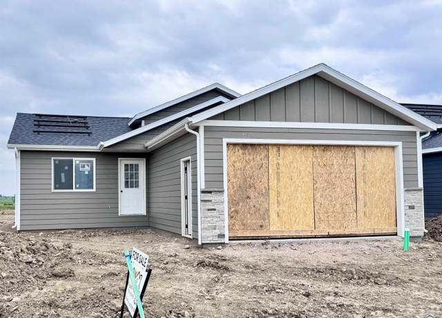 Property at 3912 Haralson Ln, Rapid City, SD 57703, 3 beds, 2 baths