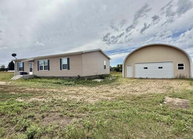 Property at 19225 Prairie Hills Rd, Belle Fourche, SD 57717, 3 beds, 2 baths