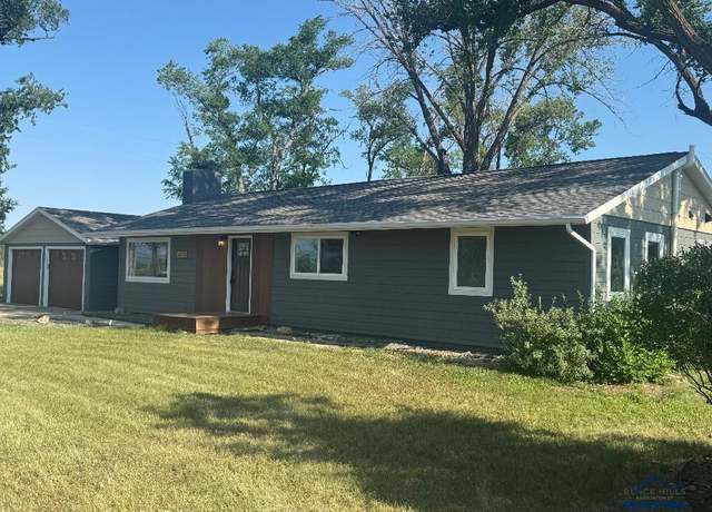 Property at 6920 Long View Rd, Rapid City, SD 57703, 4 beds, 2 baths