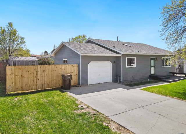 Property at 2430 Sprucewood St, Rapid City, SD 57703, 3 beds, 2 baths