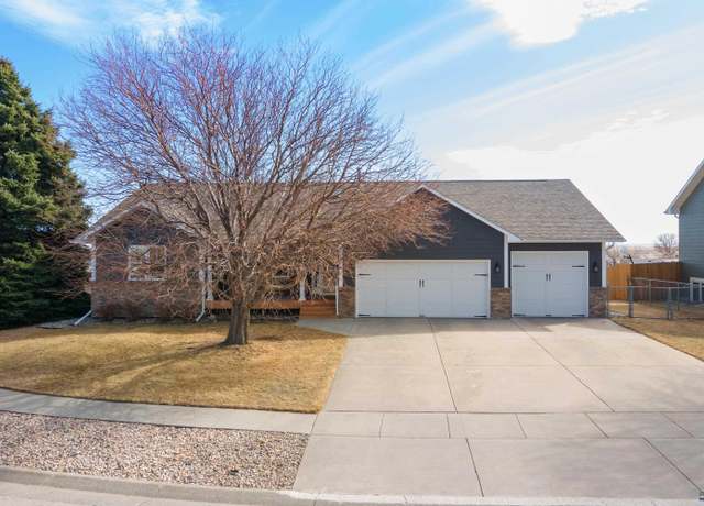 Property at 3418 Gray Fox Ct, Rapid City, SD 57701, 3 beds, 3 baths