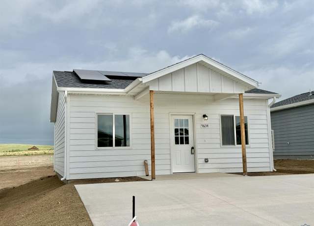 Property at 5634 Bridge Dr, Rapid City, SD 57703, 2 beds, 1 bath