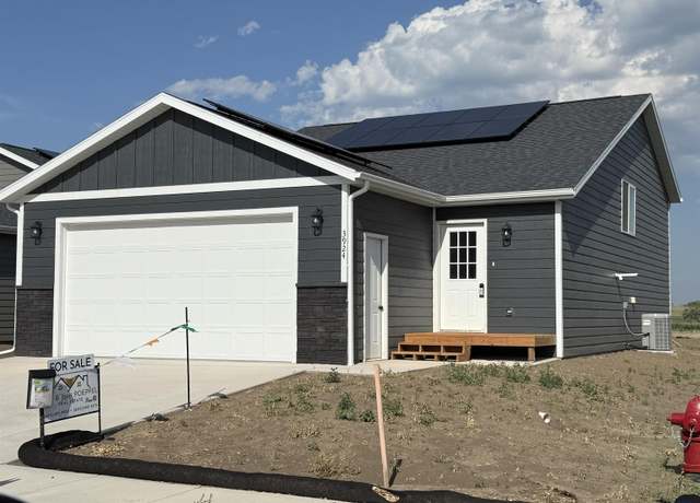Property at 3924 Haralson Ln, Rapid City, SD 57703, 4 beds, 2 baths
