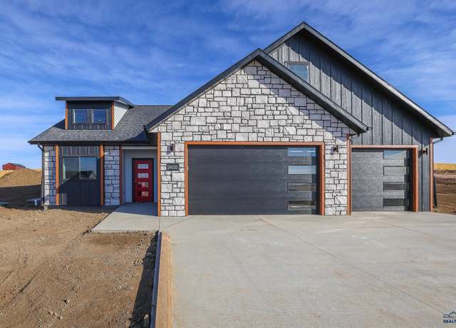 Property at 24035 Bridle Ridge Rd, Rapid City, SD 57701, 4 beds, 3 baths