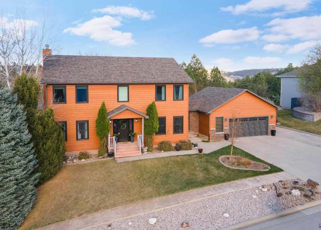 Property at 4037 Valley West Dr, Rapid City, SD 57702, 6 beds, 3.5 baths