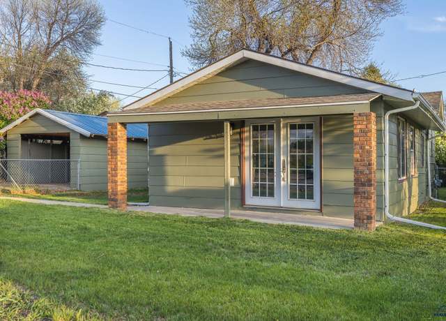 Property at 3432 Jackson Blvd, Rapid City, SD 57702, 2 beds, 1 bath