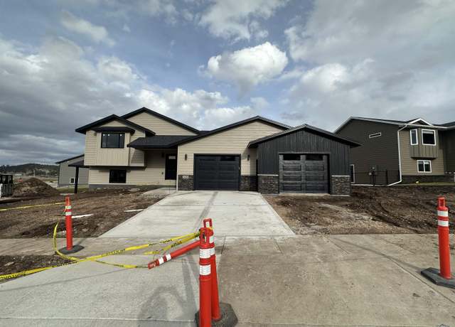 Property at 3430 Joseph Ct, Sturgis, SD 57785, 2 beds, 2 baths