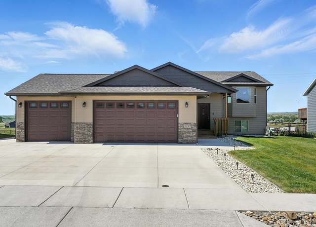Property at 3697 Blackpowder Rd, Rapid City, SD 57703, 4 beds, 3 baths