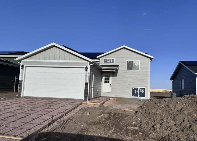 Property at 3974 Haralson Ln, Rapid City, SD 57703, 4 beds, 3 baths