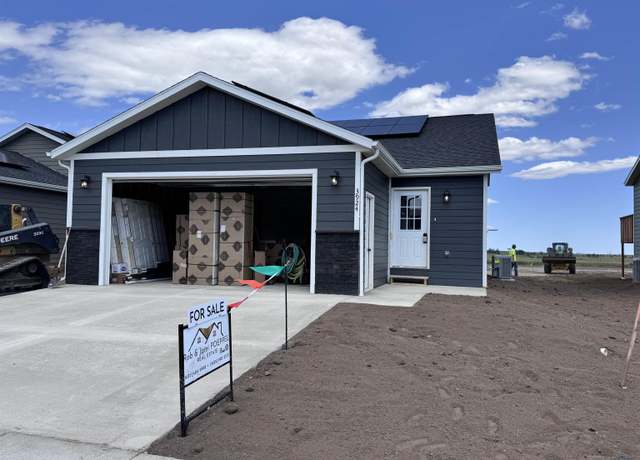 Property at 3924 Haralson Ln, Rapid City, SD 57703, 4 beds, 2 baths
