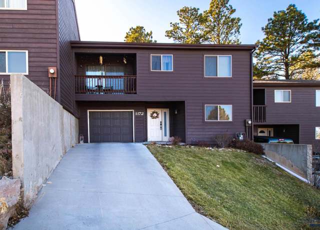 Property at 1172 Parkwood Rd, Rapid City, SD 57701, 2 beds, 2 baths