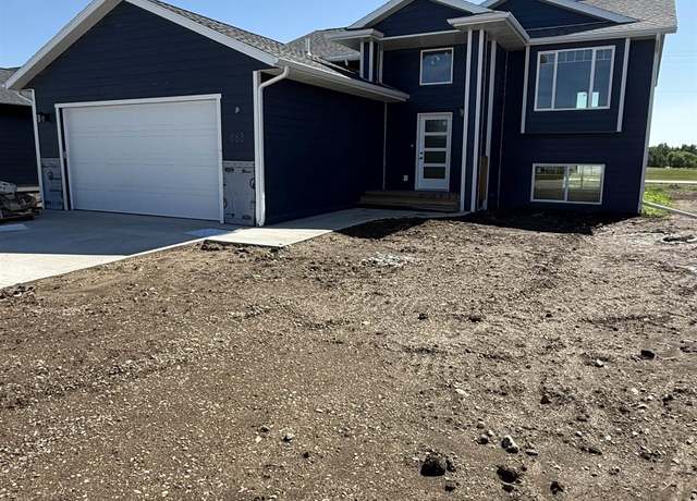 Property at 668 Eagle Ct, Box Elder, SD 57719, 3 beds, 2 baths