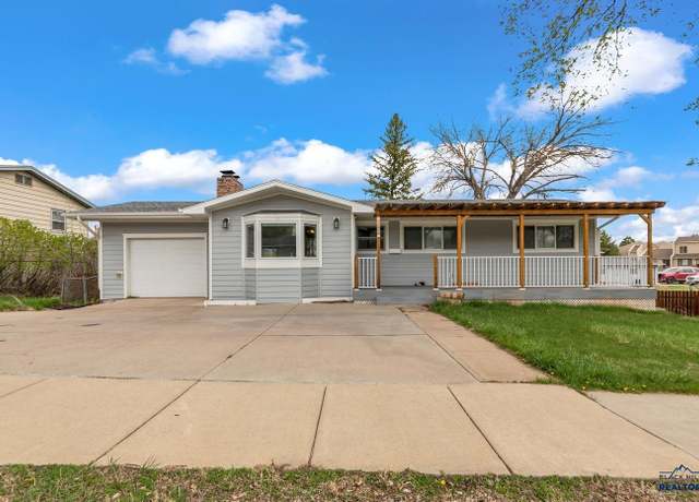 Property at 4408 W Main St, Rapid City, SD 57702, 5 beds, 2 baths
