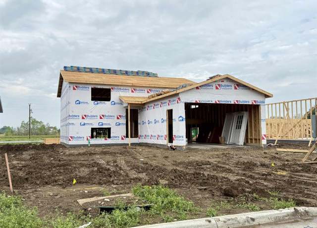 Property at 3821 Haralson Ln, Rapid City, SD 57703, 4 beds, 2 baths