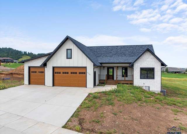 Property at 7726 Brooks Loop, Spearfish, SD 57783, 5 beds, 3 baths