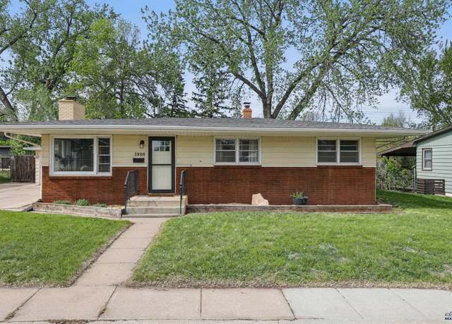 Property at 3808 W St Louis St, Rapid, SD 57702, 5 beds, 1.5 baths