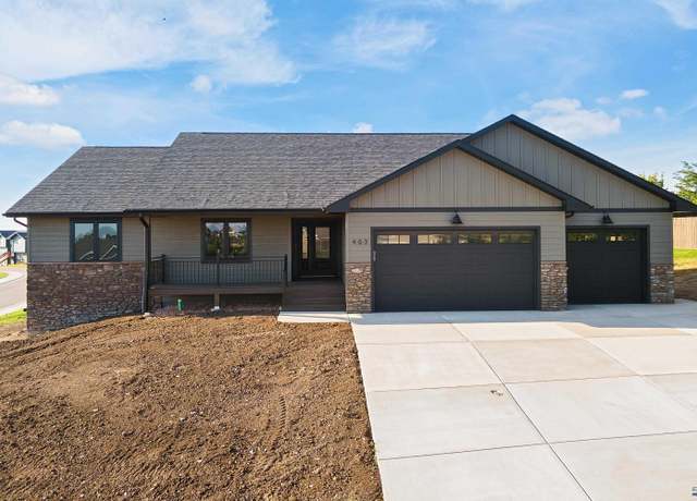 Property at 403 Minnesota, Rapid City, SD 57701, 4 beds, 3 baths