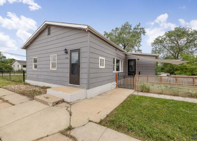 Property at 2626 W Rapid St, Rapid City, SD 57702, 2 beds, 1 bath
