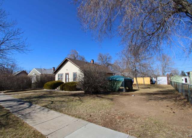 Property at 510 E Chicago St, Rapid City, SD 57701, 4 beds, 3 baths
