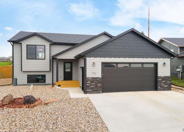 Property at 710 Braelynn Ln, Rapid City, SD 57703, 4 beds, 3 baths