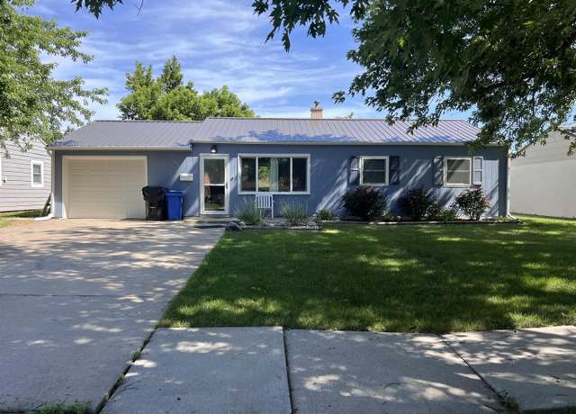 Property at 834 E Tallent St, Rapid City, SD 57701, 3 beds, 1 bath