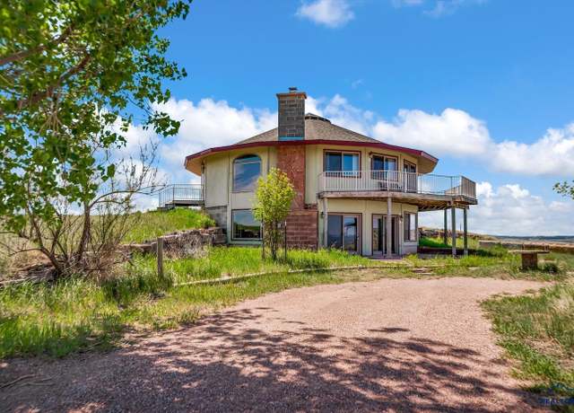 Property at 13226 E W South Shore Rd, Hot Springs, SD 57747, 4 beds, 2.5 baths