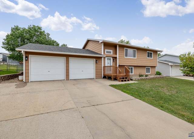 Property at 1010 Sycamore, Rapid City, SD 57701, 4 beds, 2 baths